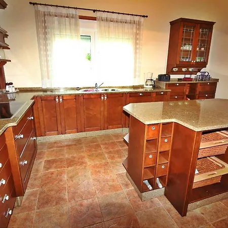 Casa *